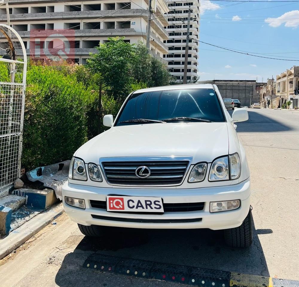 Lexus LX